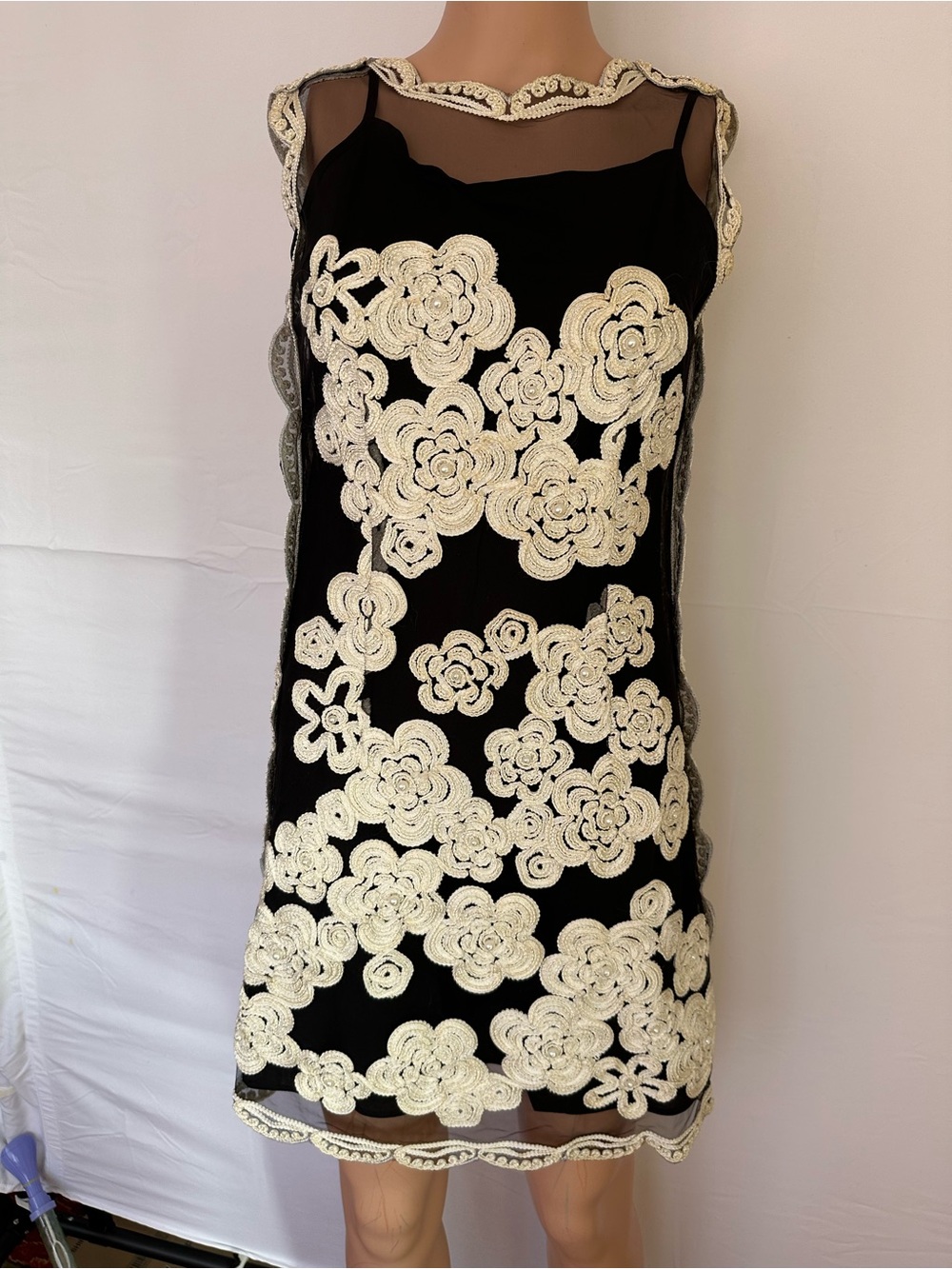 Black and Cream Floral Appliqué Sheath Dress